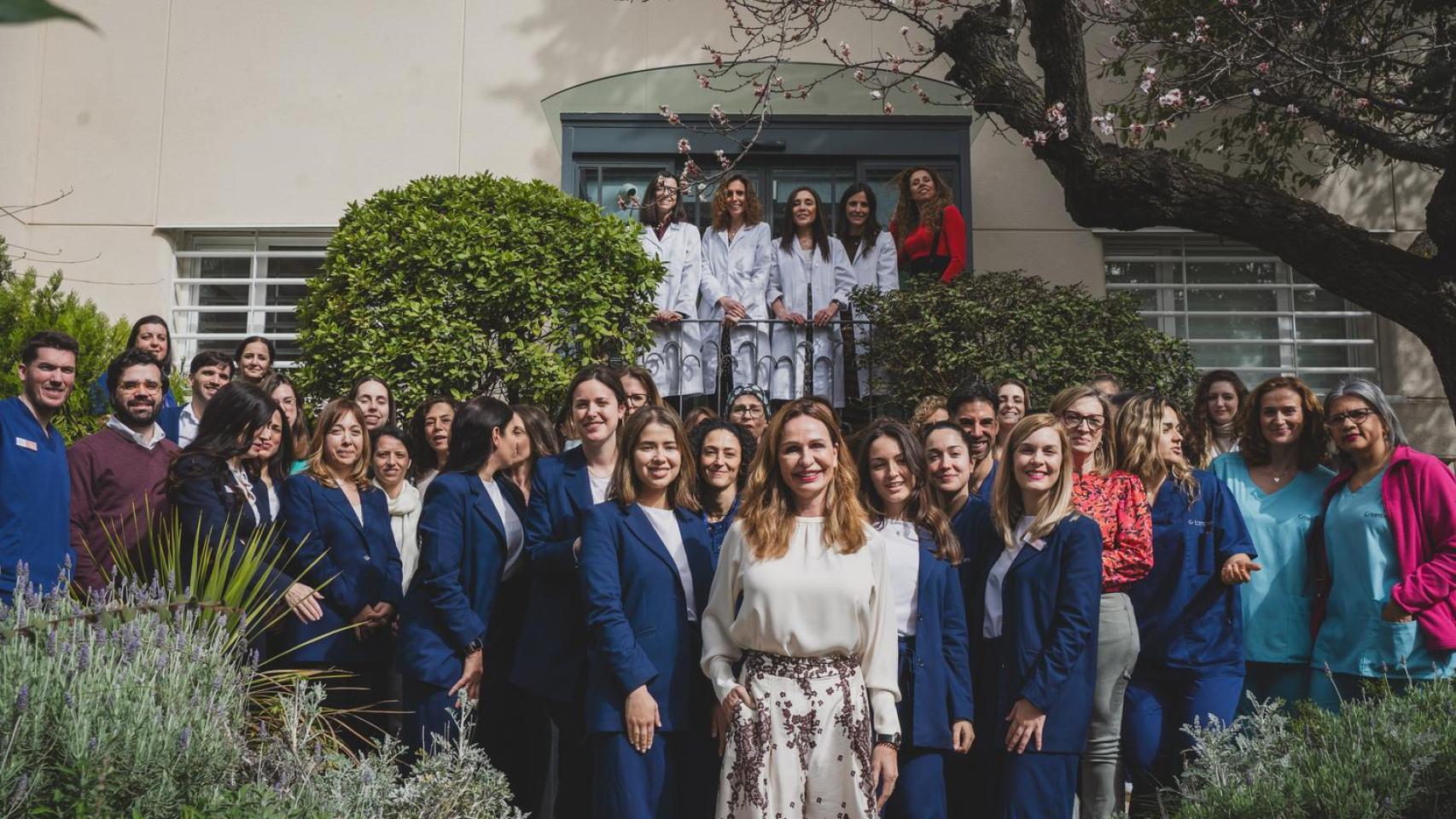 La plantilla de Tambre en la clínica de Madrid, compuesta por un 90% de mujeres.