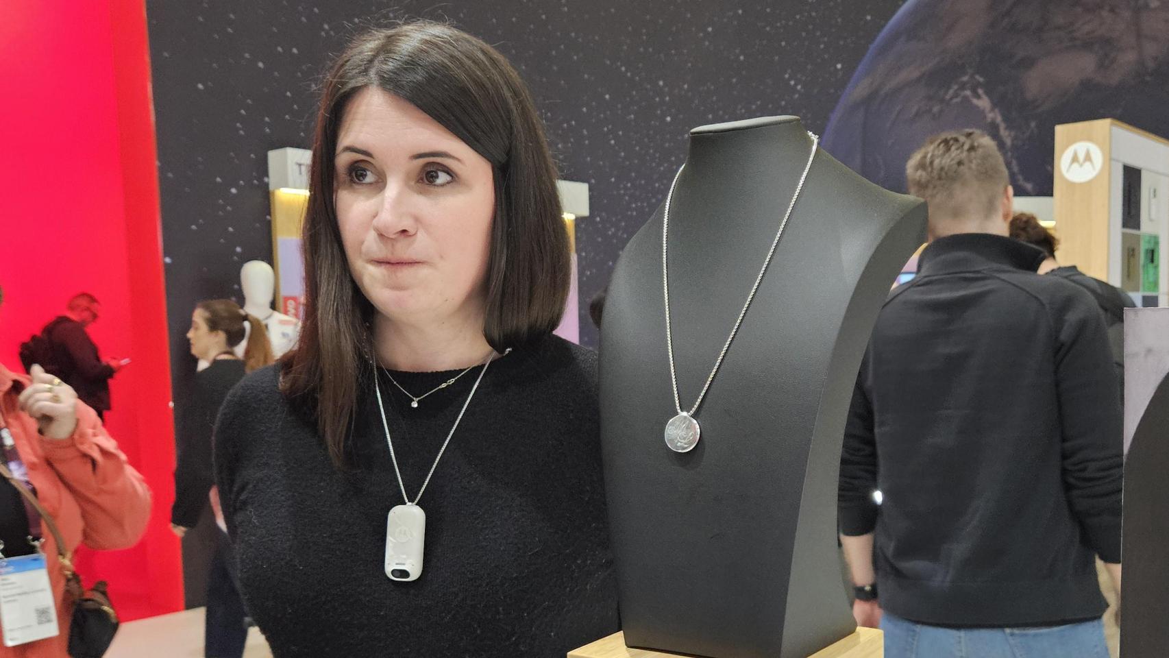 Collar Proyect Maxwell de Lenovo y Motorola