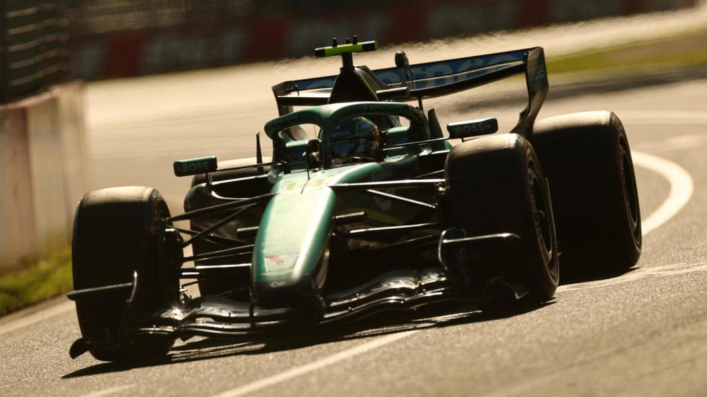 Fernando Alonso, durante los entrenamientos libres de Melbourne.