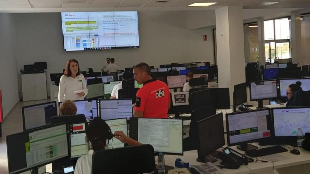 Sala de coordinación del 112 en Málaga.