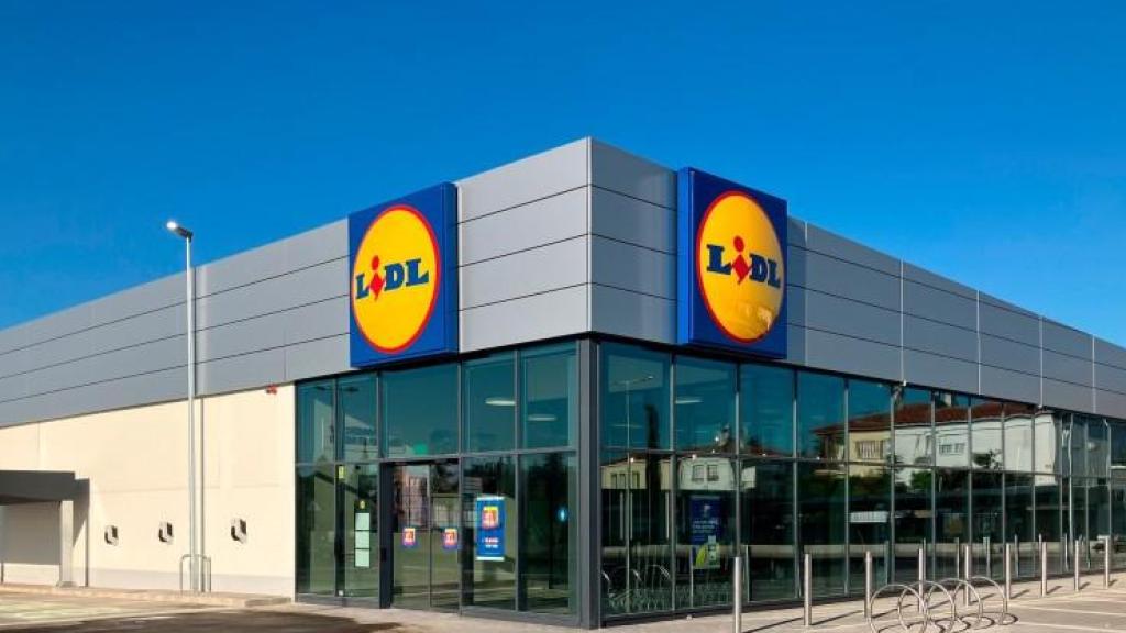 Fachada Lidl.