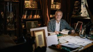 Vicente Gracia en su estudio en Valencia