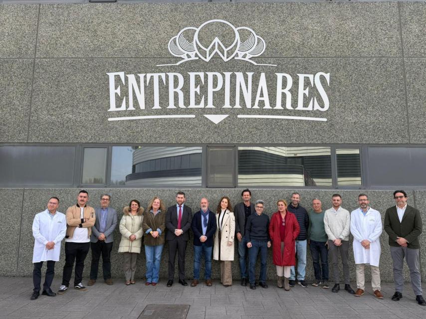 Visita de los corresponsales extranjeros y EL ESPAÑOL de Castilla y León a Quesos Entrepinares