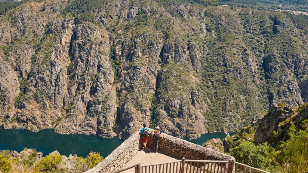 Mirador en la Ribeira Sacra