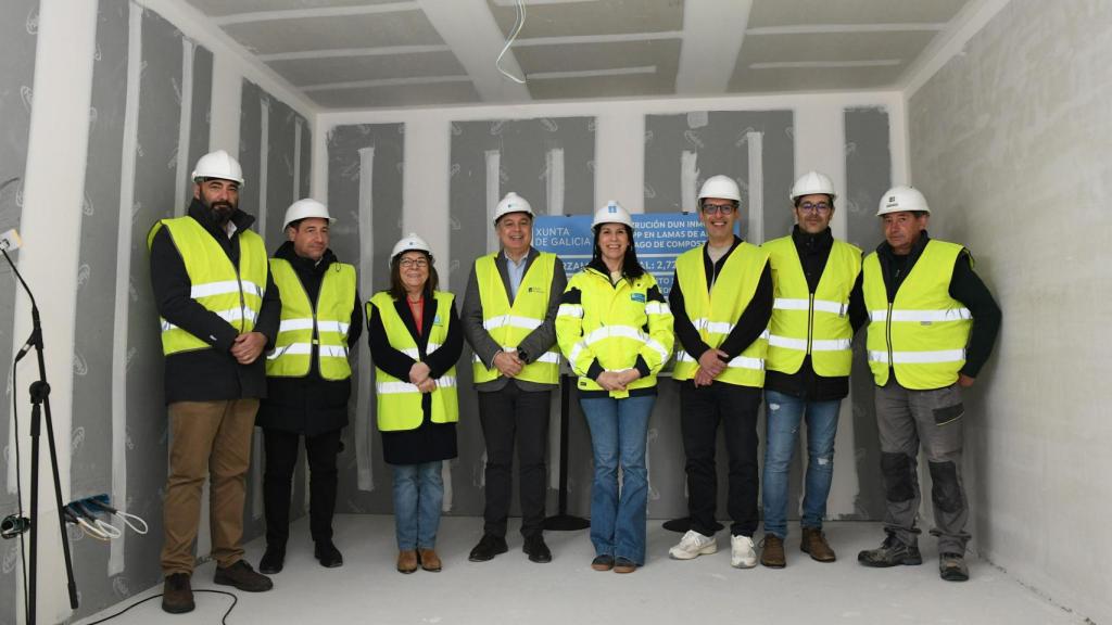 Avanza para finalizar en primavera la construcción de 12 viviendas públicas en Santiago