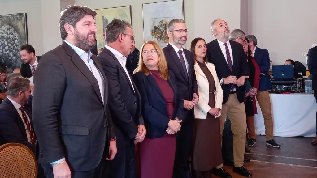 Autoridades y directivos en el acto del 50 aniversario de COAG