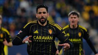 Kodro celebra el 0-1 en Cádiz - Real Zaragoza.