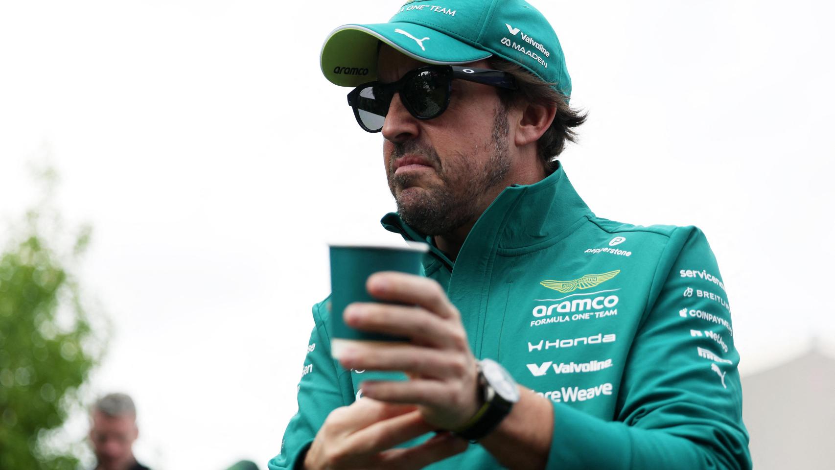Fernando Alonso, en el paddock de Fórmula 1