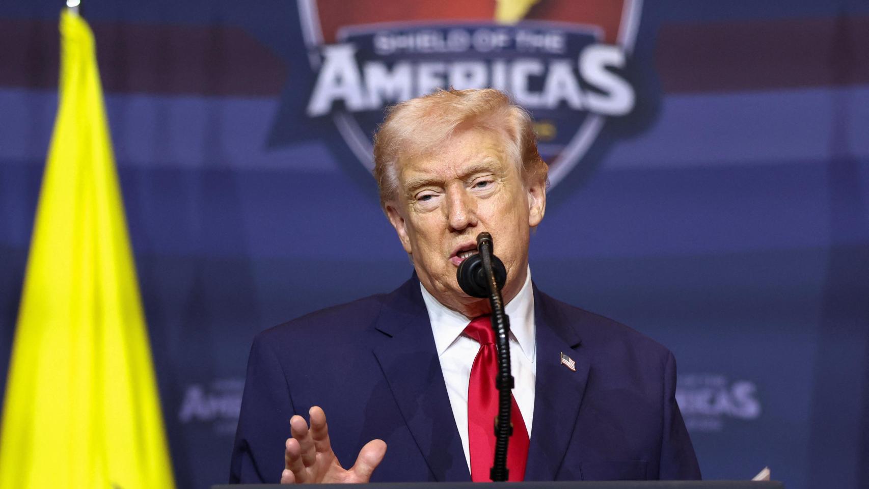 El presidente estadounidense, Donald Trump, durante su intervención en la Cumbre Escudo de las Américas este sábado en Miami.