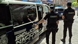 Varios agentes de la Policía Nacional.
