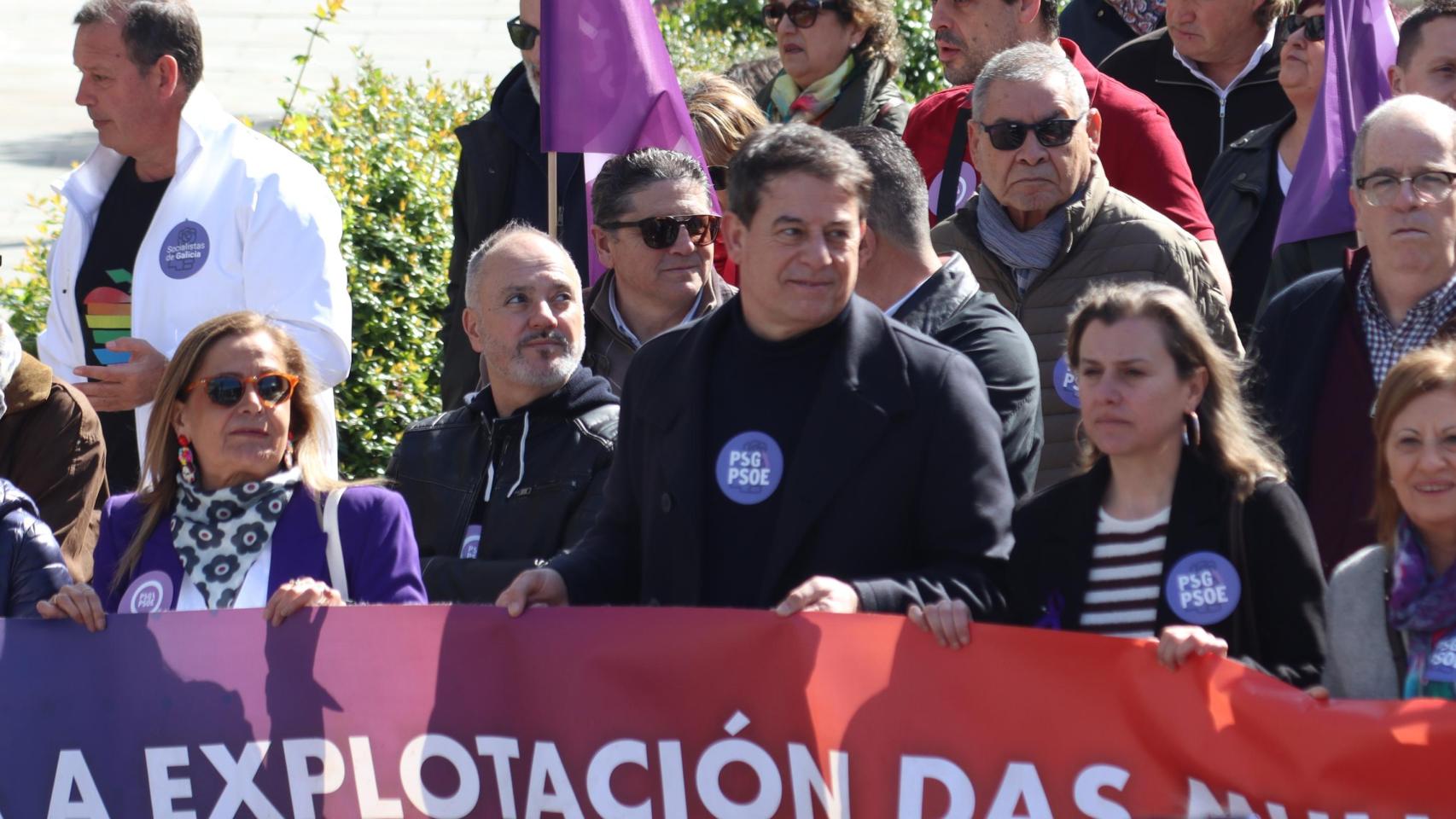 Comitiva del PSdeG en la manifestación de Vigo por el 8M