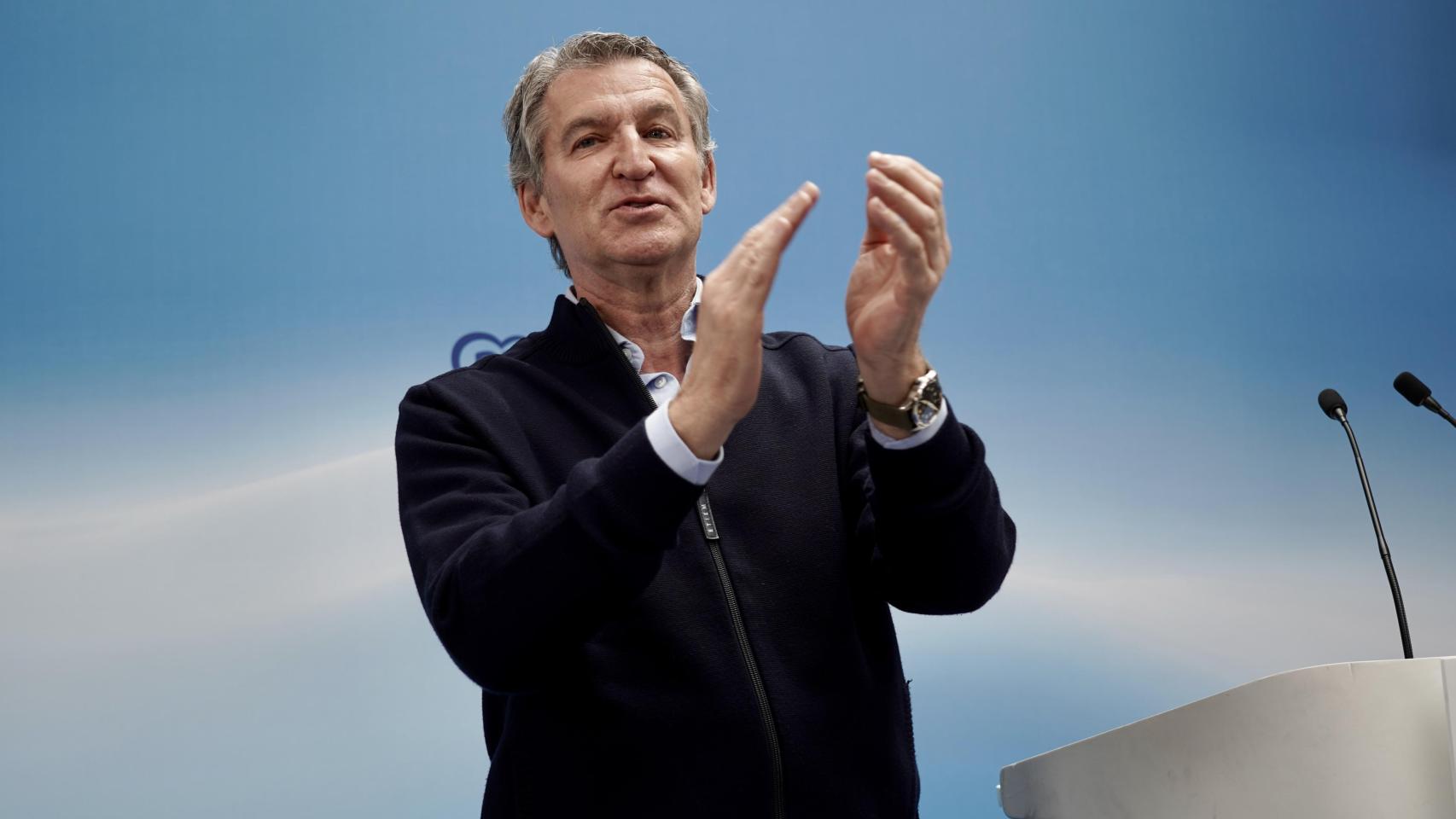El presidente del PP Alberto Núñez Feijóo en Tordesillas.