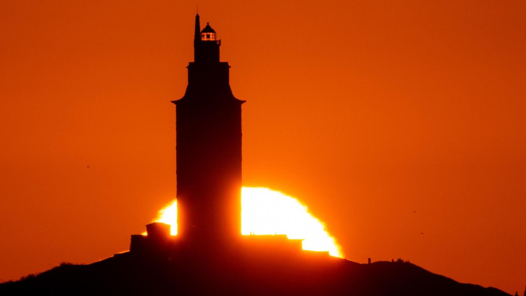 Un atardecer en la Torre de Hércules de A Coruña