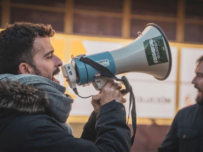 Carlos Hernández Quero, portavoz de Vivienda de Vox, en un acto del partido.