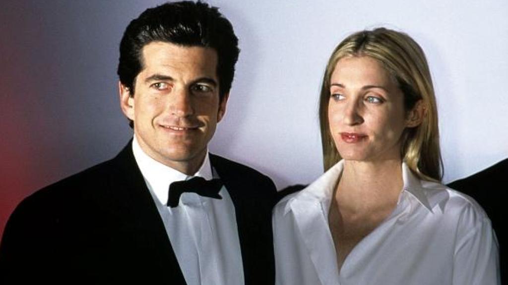 John Kennedy Jr. y Carolyn Bessette.