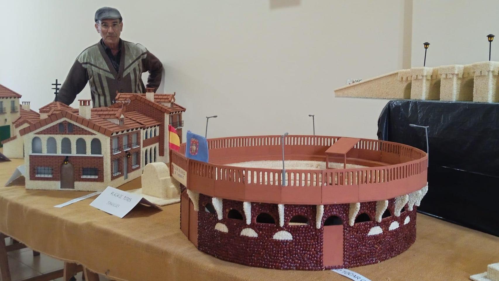 Antonio Rodríguez Marcos, 'Petaco' junto a la plaza de toros de Simancas y más creaciones