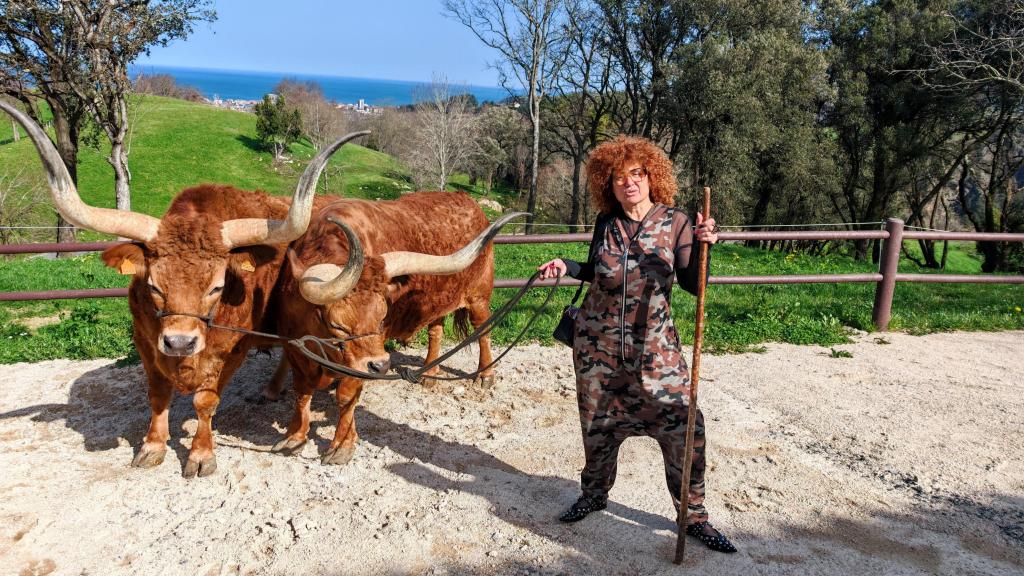 Elisabeth G. Iborra en el caserío de Okelan, Zarautz.