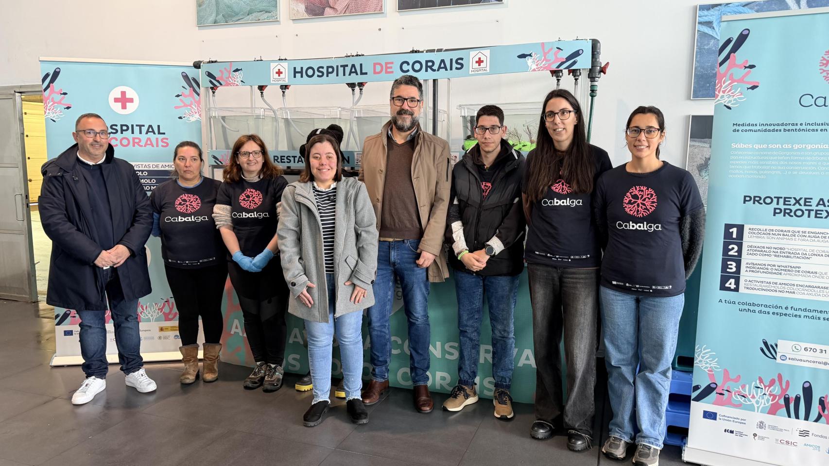 La lonja de Ribeira (A Coruña) renueva su alizanza con Amicos en la restauración ambiental