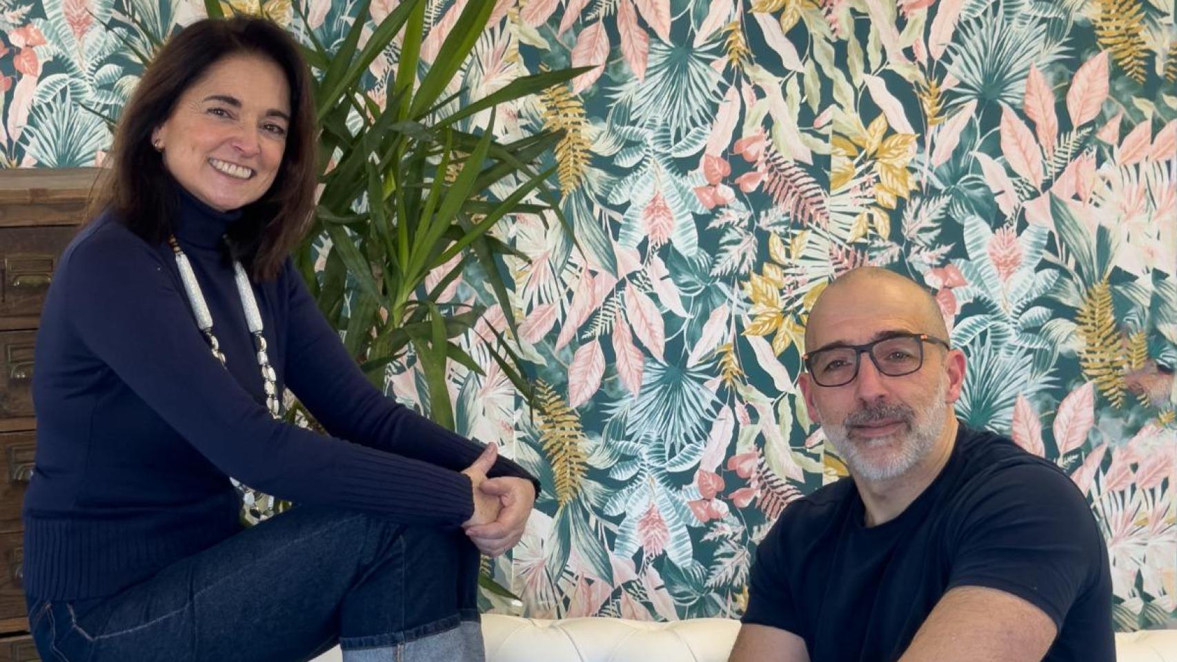 Así es como un chihuahua y una cena incómoda inspiraron a Marta Álvarez y Juancho López: "Queríamos el zapato perfecto"