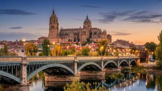 Visite Salamanca, una de las ciudades más bonitas de España.