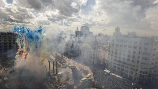 'Mascletà' en la Plaza del Ayuntamiento de València este lunes