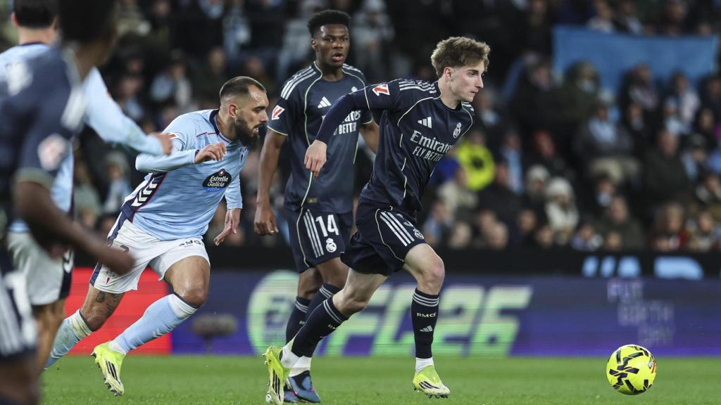 César Palacios, durante el partido del Real Madrid contra el Celta de Vigo