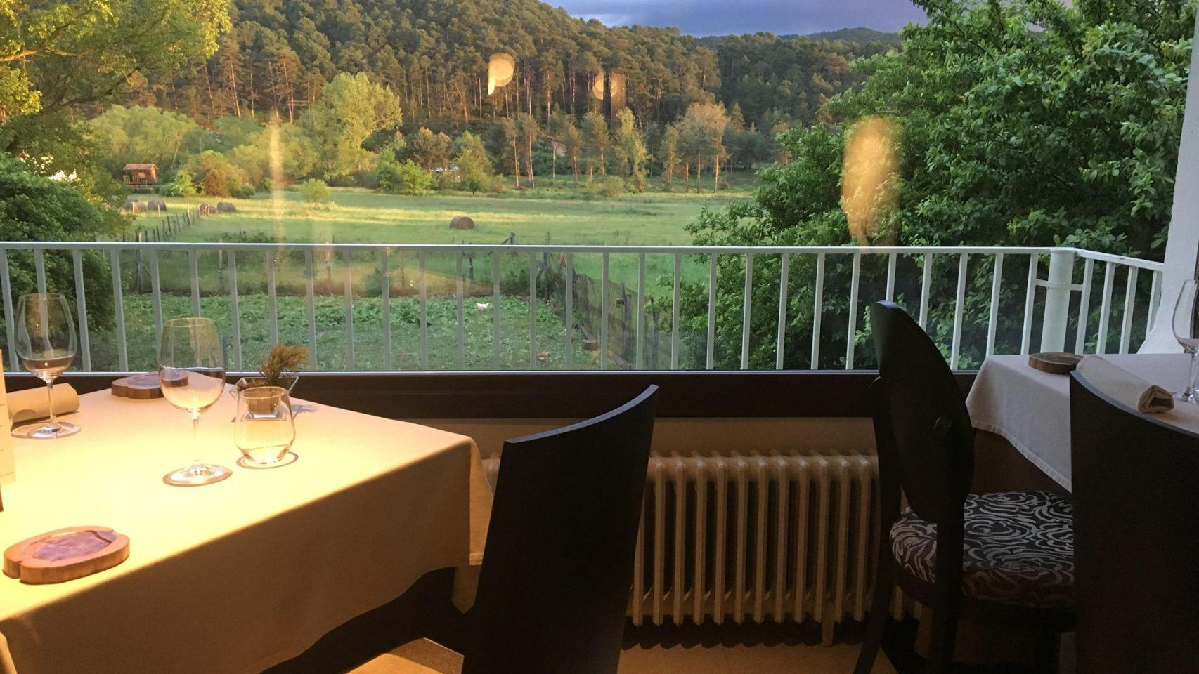 El restaurante con estrella Michelin que nació como un bar de carretera en un pueblo soriano de 700 habitantes