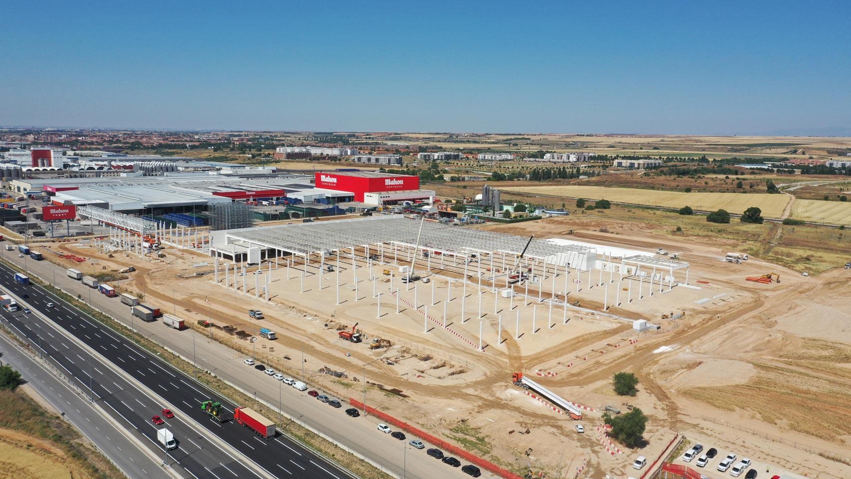 Almacén de Mahou en construcción en Alovera (Guadalajara).