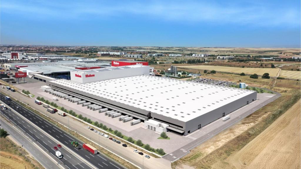 Futuro almacén de Mahou en construcción en Alovera (Guadalajara).