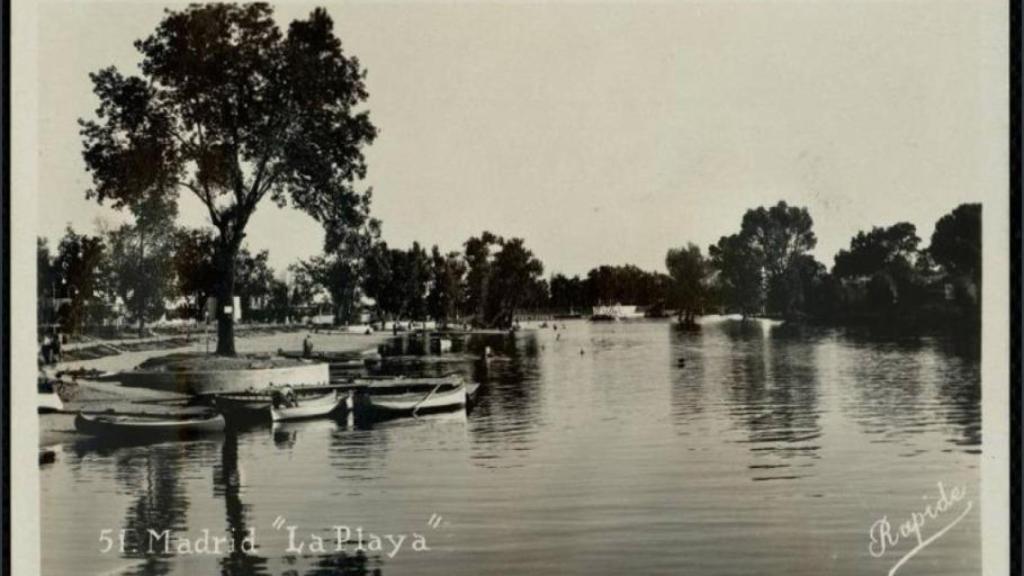Postal de la playa de Madrid de 1935.