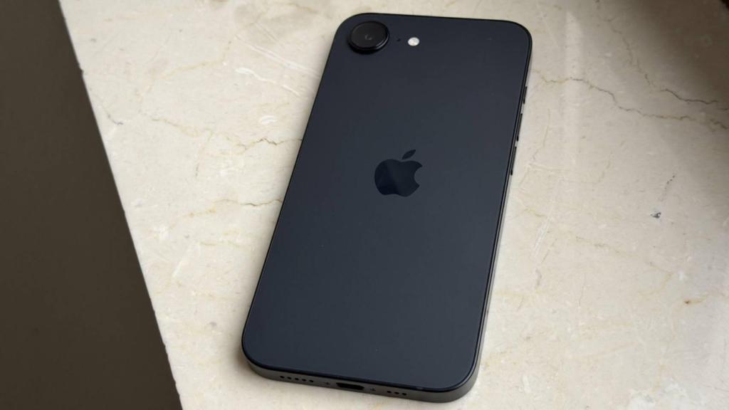 iPhone 17e