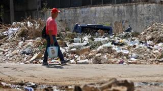 Havana is covered with mountains of garbage accumulated due to the lack of fuel for trucks due to the US oil siege.