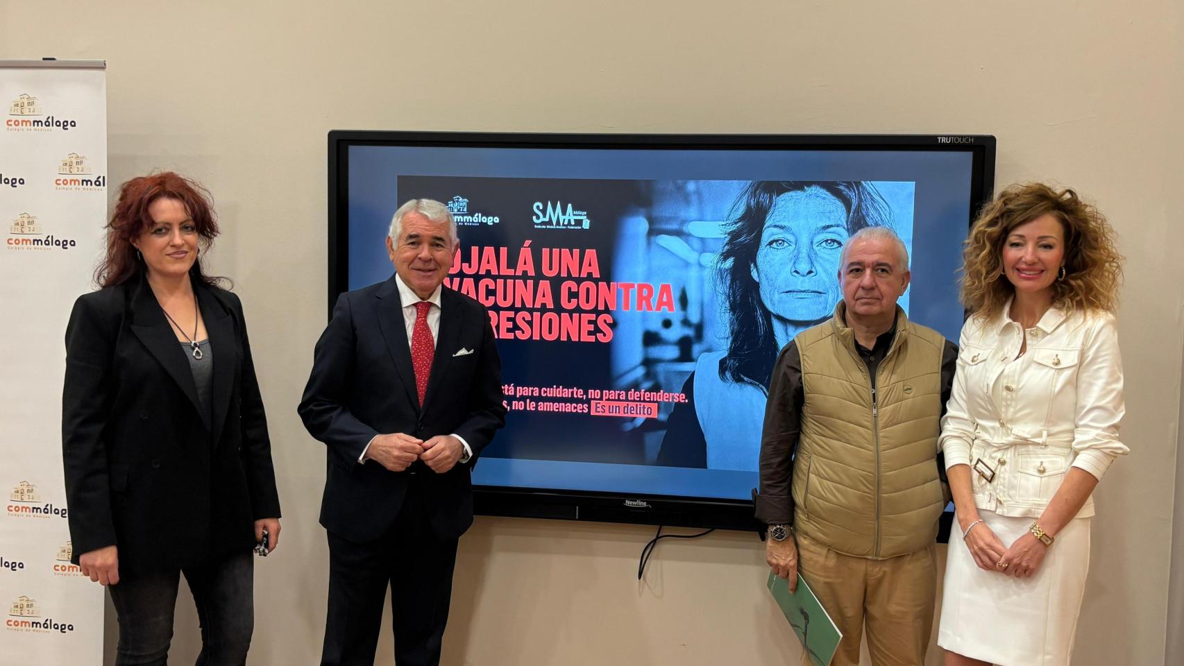 Colegio de Médicos y Sindicato Médico de Málaga en la presentación de los datos.