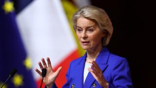 La presidenta Ursula von der Leyen, durante la cumbre sobre energía nuclear celebrada este martes en París