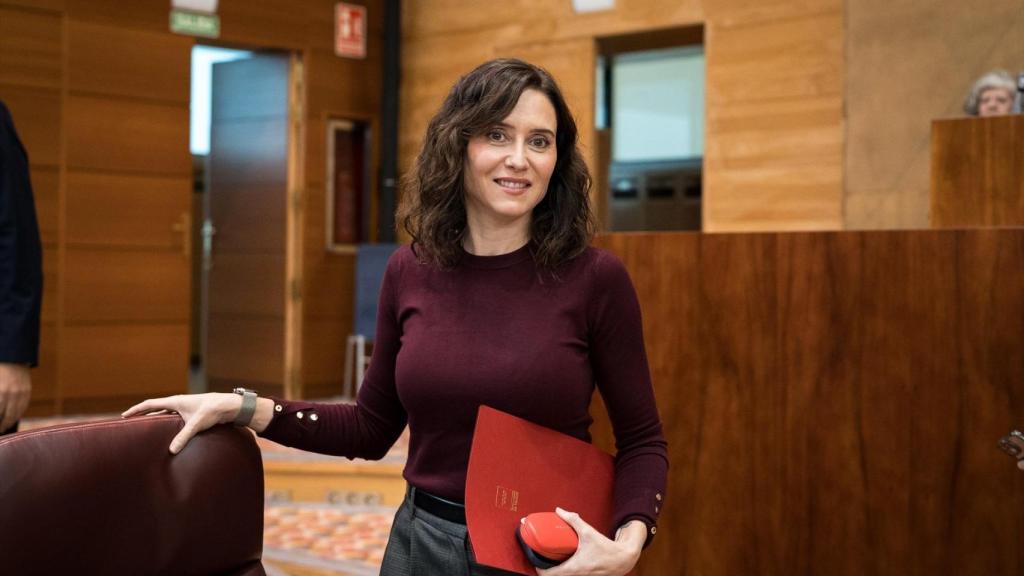 La presidenta de la Comunidad de Madrid, Isabel Díaz Ayuso, durante un pleno en la Asamblea de Madrid.