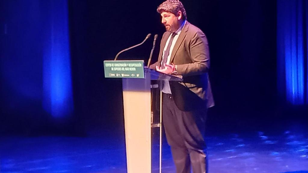 López Miras compareciendo en el acto