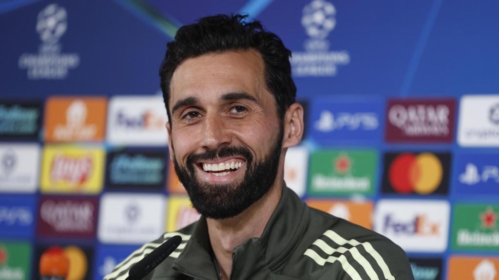 Álvaro Arbeloa, en rueda de prensa con el Real Madrid