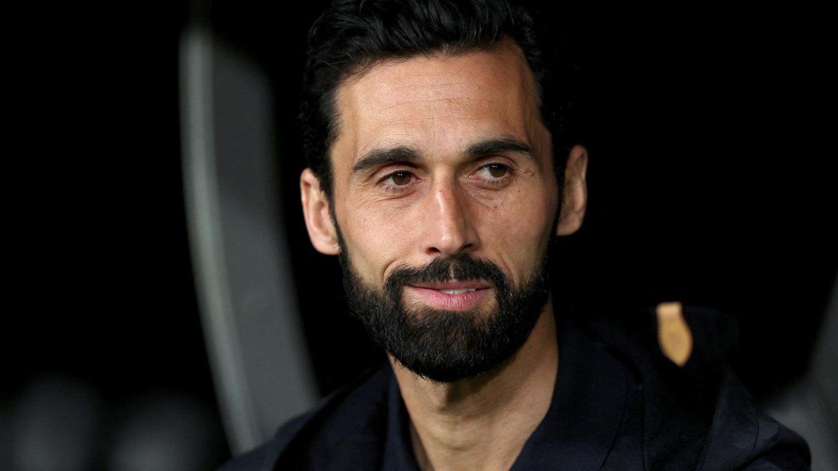 Álvaro Arbeloa, en el banquillo del Real Madrid