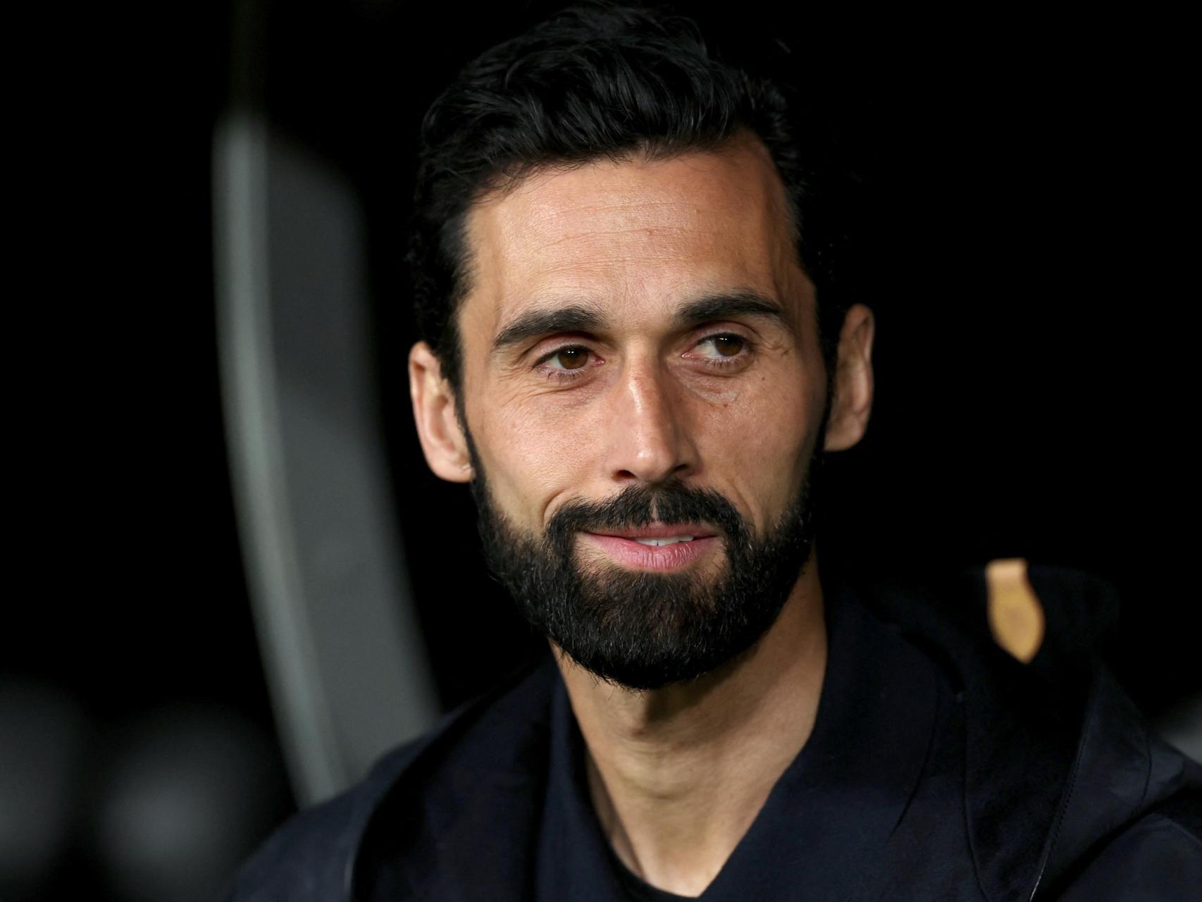 Álvaro Arbeloa, en el banquillo del Real Madrid