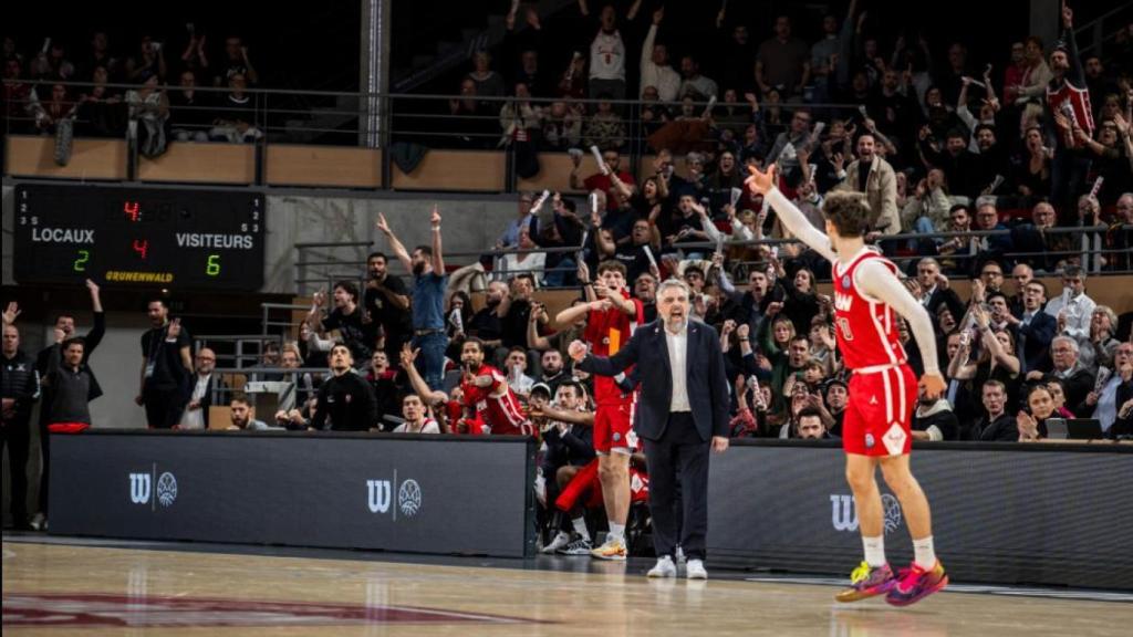 La afición del Chalon ha estado entregada pero no ha sido suficiente.
