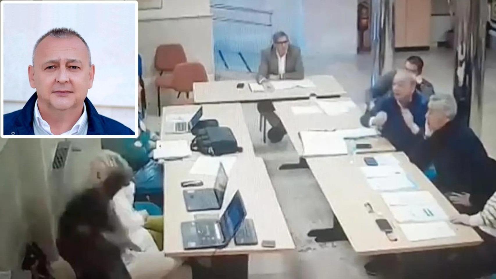 José María Cermeño lanzando un vaso de café al concejal de Vox.