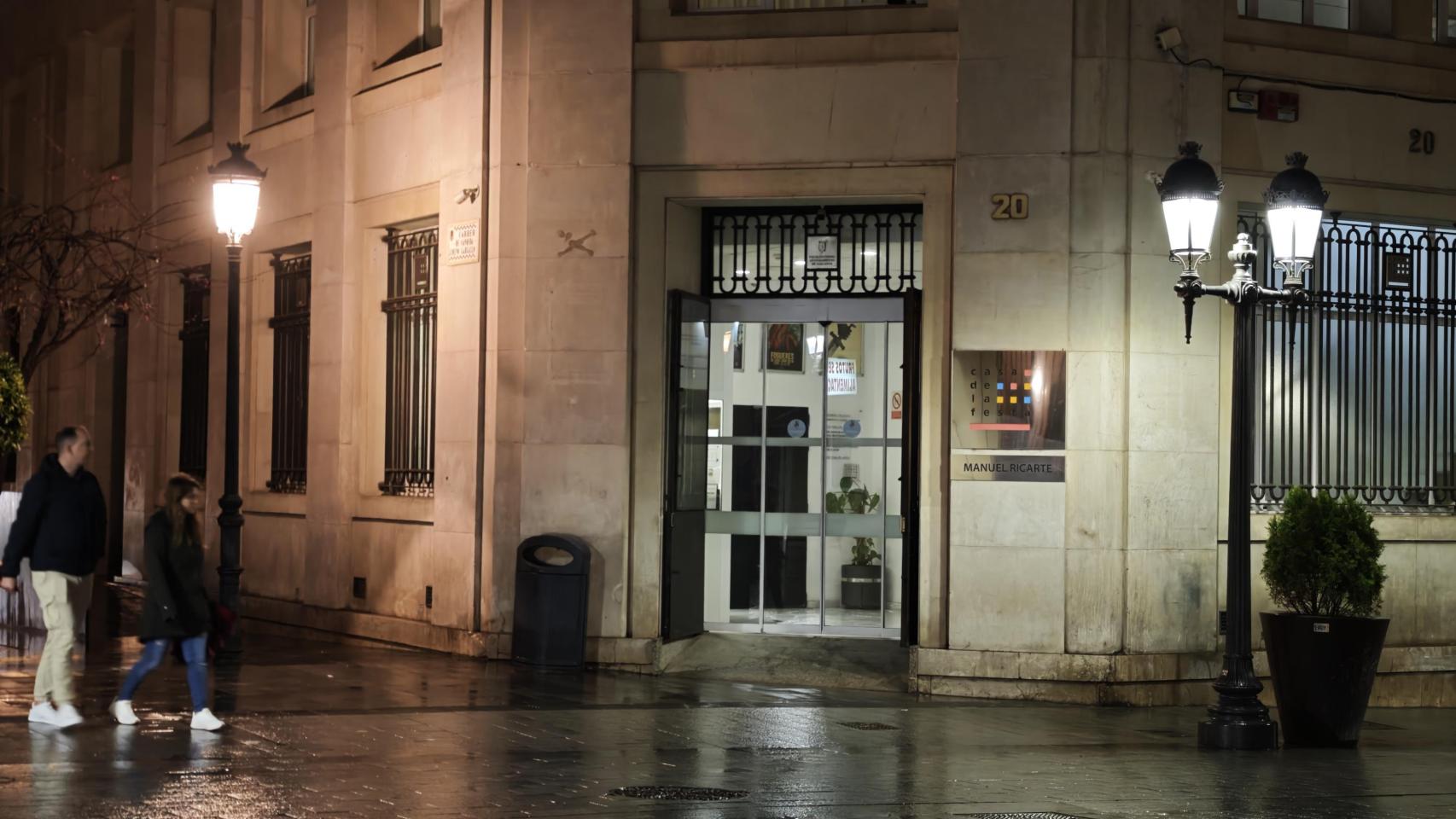 La Casa de la Festa, afectada por las lluvias, este martes.