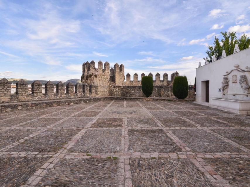 La muralla de Cabra.