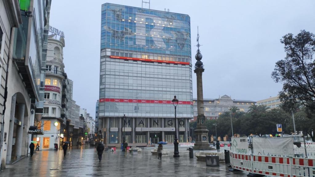 A Coruña atraviesa un miércoles pasado por agua