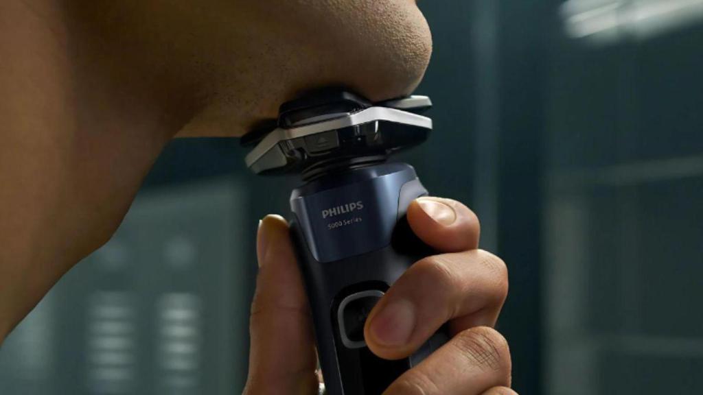 Regalazo para el Día del Padre: así es la afeitadora eléctrica Philips más respetuosa con la piel