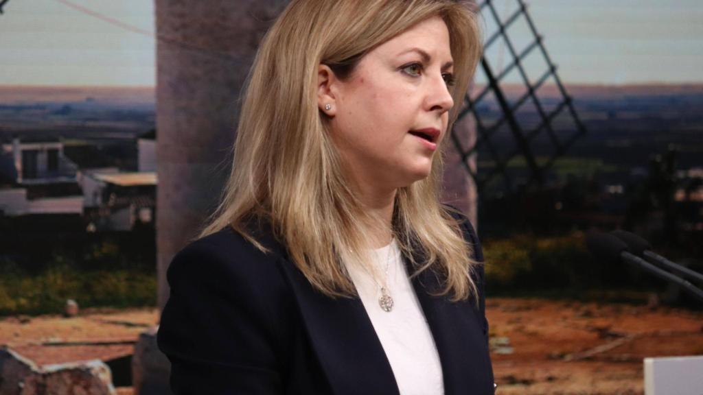 Ana Isabel Abengózar, portavoz del PSOE regional, en rueda de prensa.