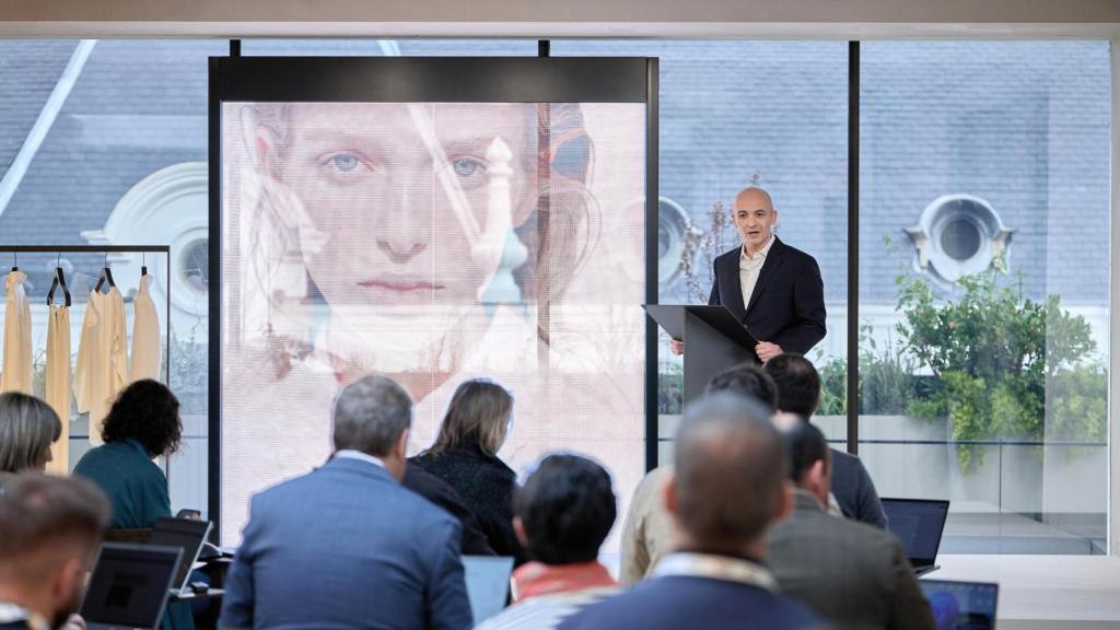 El consejero delegado de Inditex, Óscar García Maceiras, ofrece una rueda de prensa con motivo de la presentación de los resultados anuales del Ejercicio 2025, en la tienda Zara Serrano, a 11 de marzo de 2025, en Madrid (España).