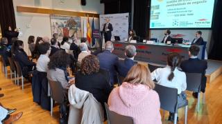 Empresas gallegas y Puerto de Vigo analizan la planificación estratégica ante riesgos y crisis internacionales