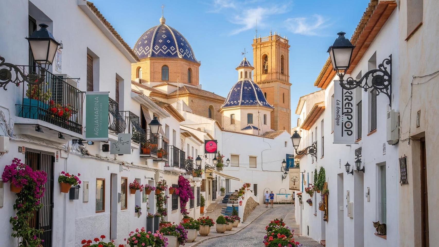 Visite Altea, en Alicante (Comunidad Valenciana).