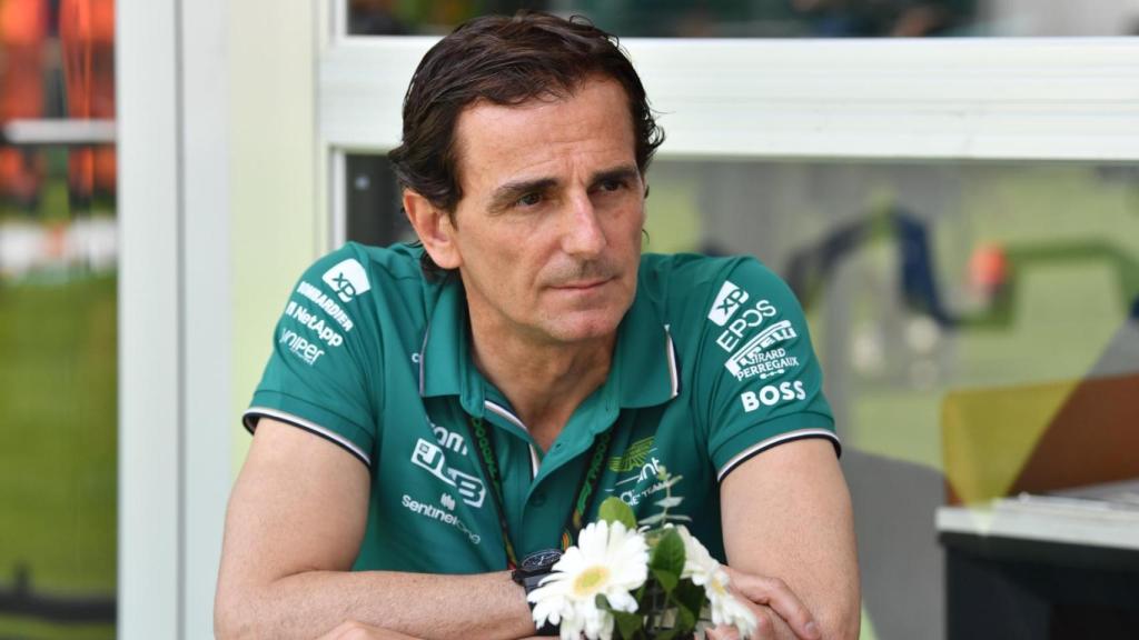 Pedro de la Rosa, en el hospitality de Aston Martin.